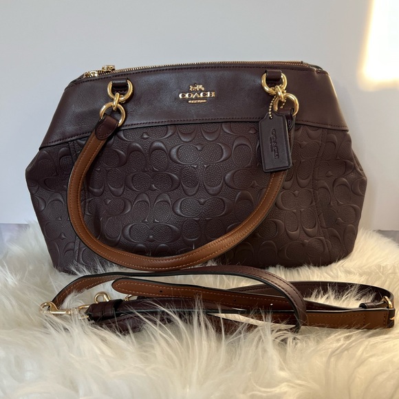 Coach Handbags - Coach crossbody/ handbag purse